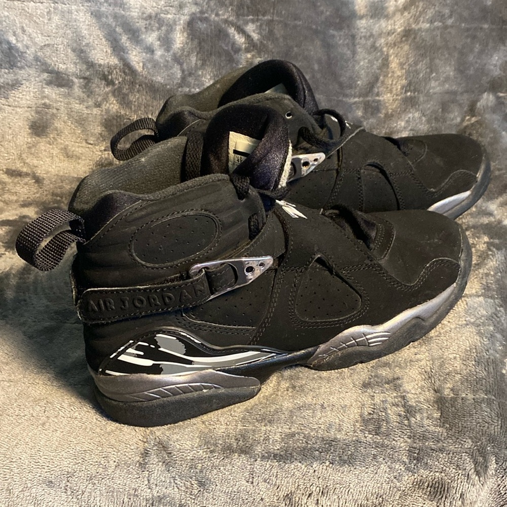 Nike Air Jordan 8 Retro “Chrome”